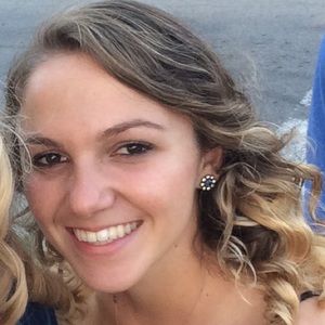 Meet your Posher, Elise