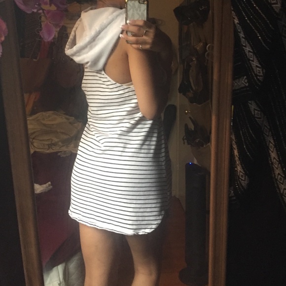 🚫🚫sold🚫🚫Roxy skater dress - Picture 2 of 4