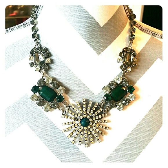 Jewel necklace