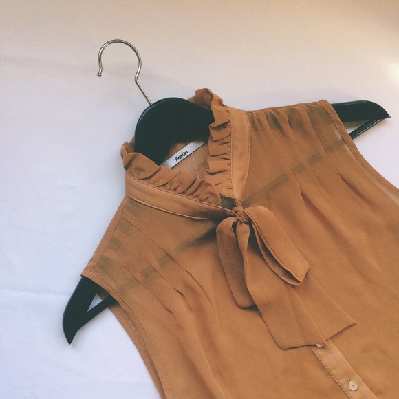 Papaya Tops - 🆕 Sleeveless sheer blouse