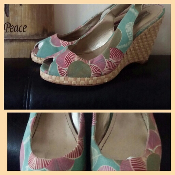 Nine West Sling Back Wedges - Picture 3 of 4