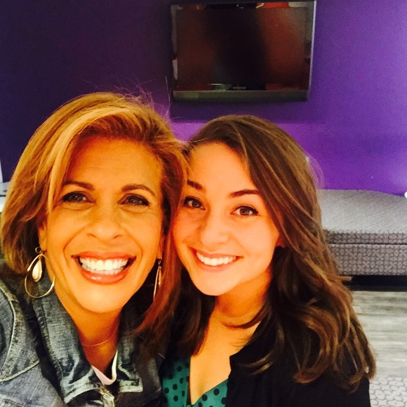 Meet your Posher, Meredith - Picture 1 of 1