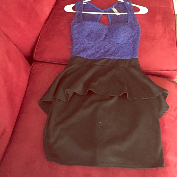 Fun curvy date night dress!