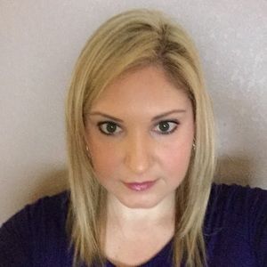 Meet your Posher, Rina