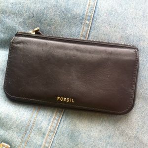 LAST CHANCE BAG‼️ FOSSIL "Memoir" Black Leather Slim Wallet