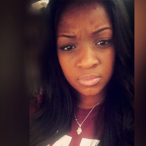Meet your Posher, Gabrielle
