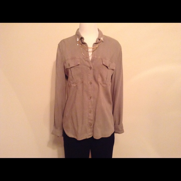Bella doll long sleeve olive green shirt