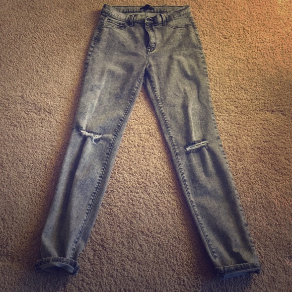 Acid black wash jeans