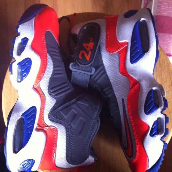Nike  Shoes - Griffeys