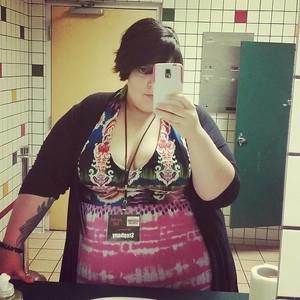 Meet your Posher, Stephany