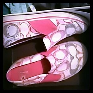 Cute Poppy Coach shoes