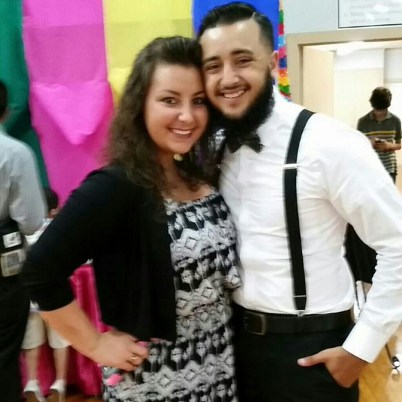 Meet your Posher, Sarah - Picture 3 of 4