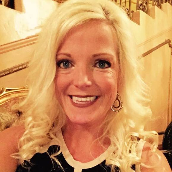 Meet your Posher, Kelly - Picture 1 of 1