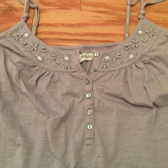 Gray tank top - Picture 2 of 3