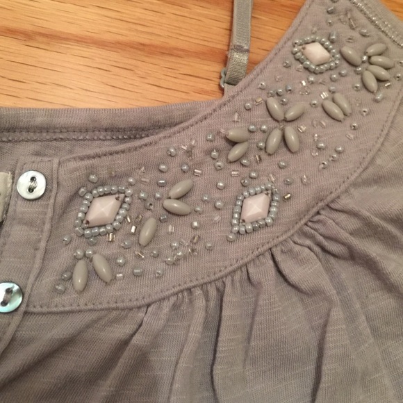 Gray tank top - Picture 3 of 3