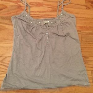 Gray tank top