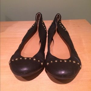 Jcrew black with gold studs flats