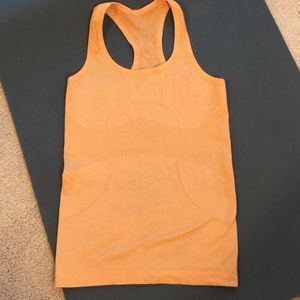 Lululemon Run Swiftly tank
