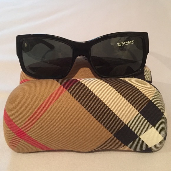 Burberry Accessories - Burberry sunglasses (for Wendy)