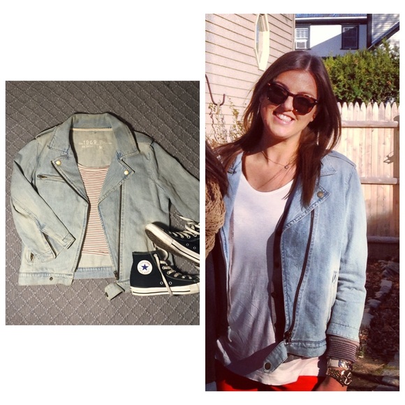 Gap Jean Jacket - Picture 2 of 2