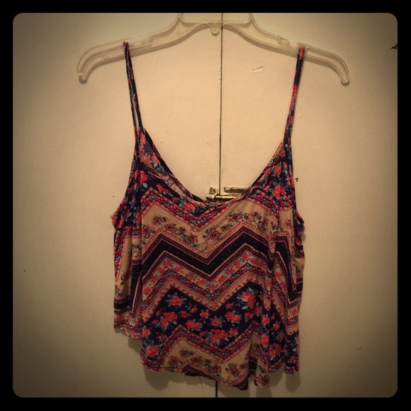 Floral Crop Top- MAKE OFFER!