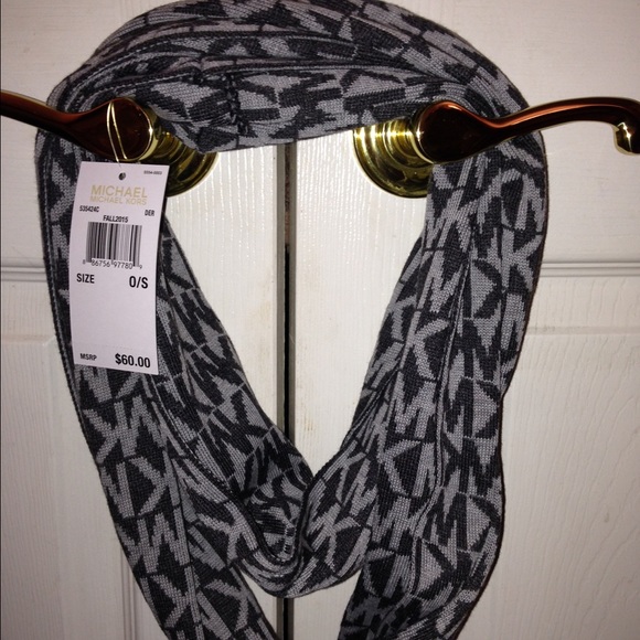 Michael Kors Accessories - NWT Michael Kors Grey MK Infinity Knit Scarf