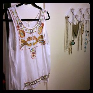 Embroidered white tank