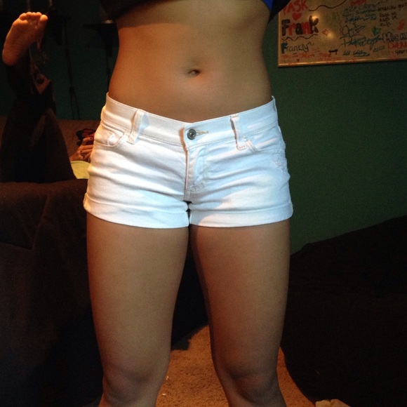 White Abercrombie shorts