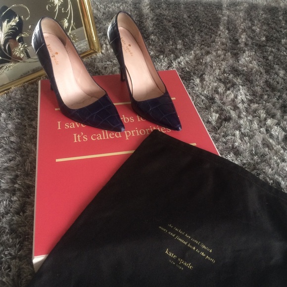 Final price drop ⚡️⭐️K.S.  Licorice Navy Crocco