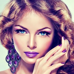 Meet your Posher, Layla