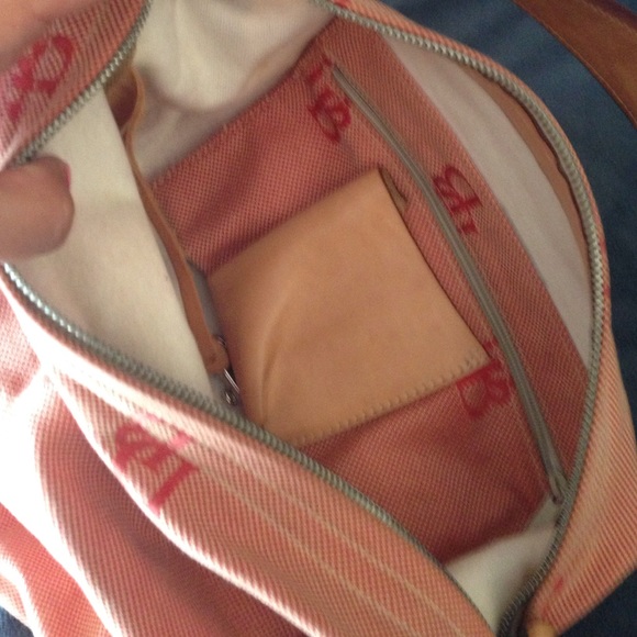 Authentic used Dooney & Bourke Inc. Hobo Purse 👜 - Picture 2 of 4