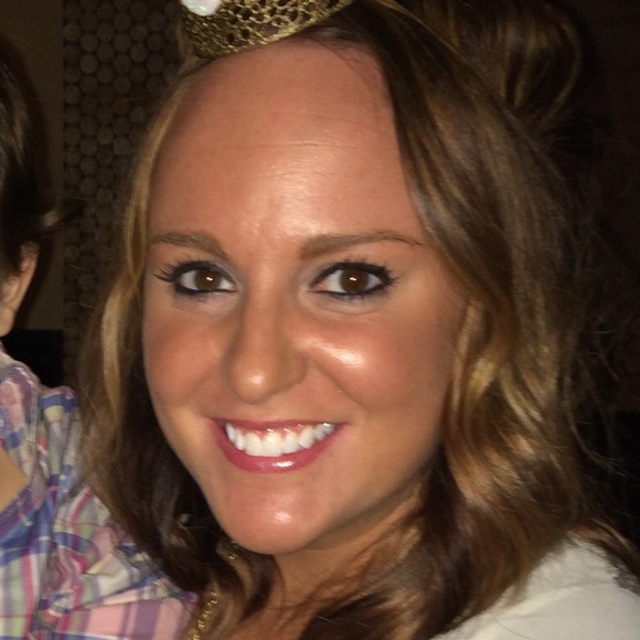 Meet your Posher, Kasey