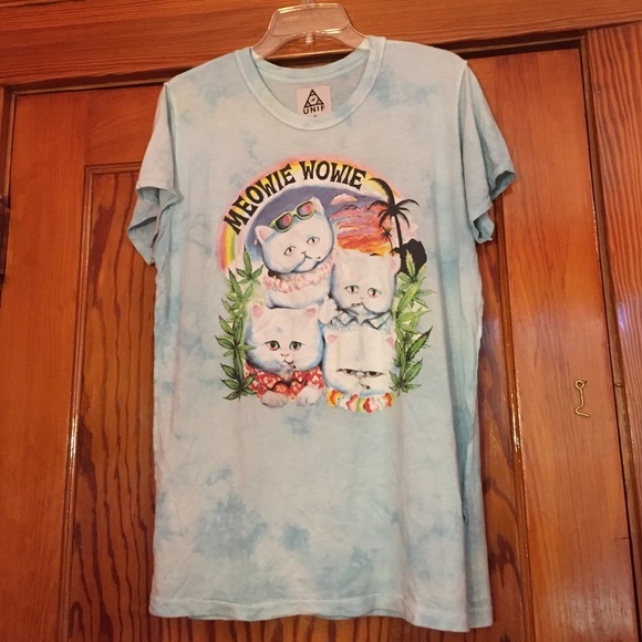 ❌SOLD❌ UNIF Meowie Wowie T Shirt 🐱 - Picture 3 of 4