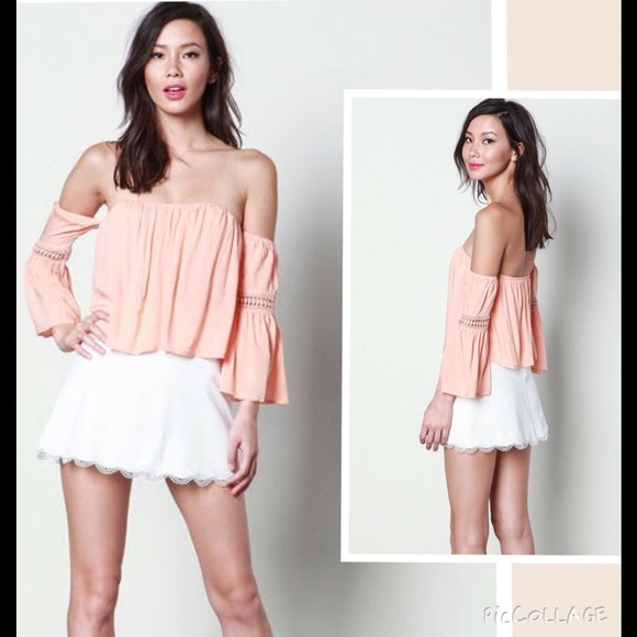 Boutique Tops - NWT BOHO PEACH TOP SZ L