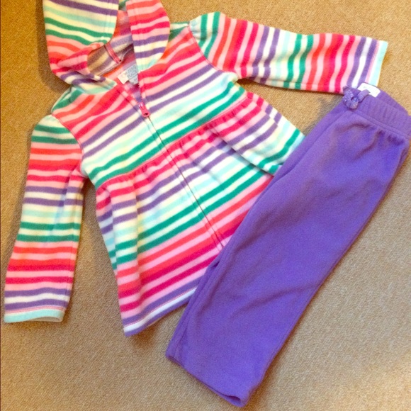 2t fleece outfit bundle. Carters. (Reserved)