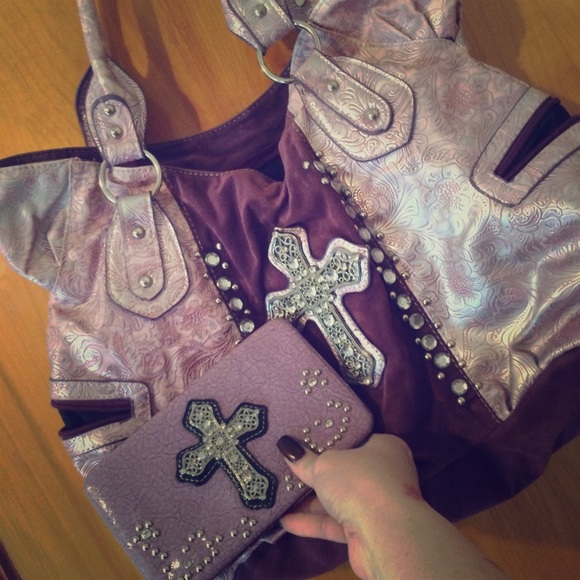 Boutique Brand  Handbags - Embellished Handbag SET!