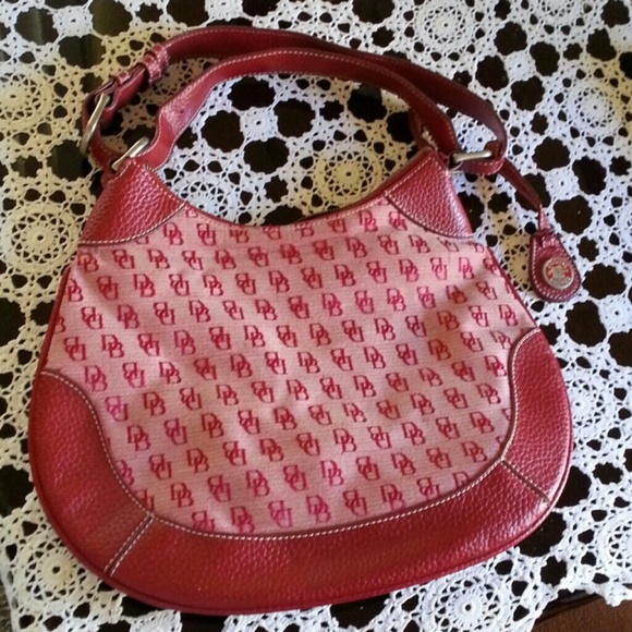 Dooney bourke