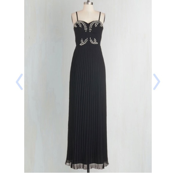 Mod cloth dress size 4