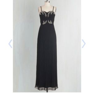 Mod cloth dress size 4