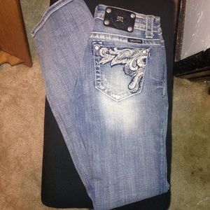 NEVER WORN size 27 Miss Me designer jeans.