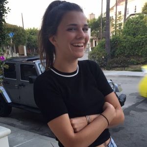 Meet your Posher, Carli