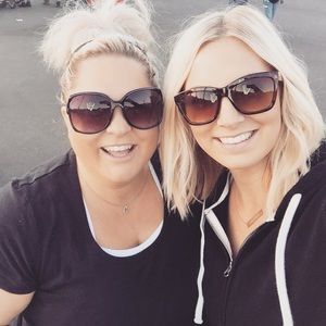 Meet your Posher, Daphne