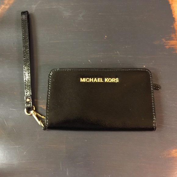 Michael Kors Handbags - Authentic Michael Kors Black Wristlet