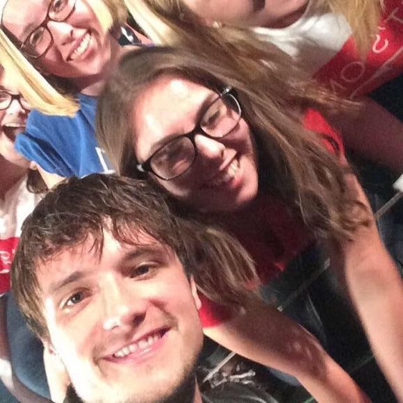 Meet your Posher, Dominique