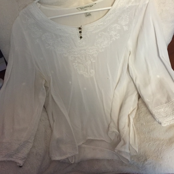 peasant styled embroidered forever 21 blouse - Picture 1 of 2