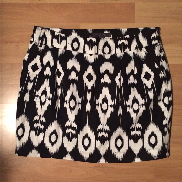 Dresses & Skirts - Tribal print skirt