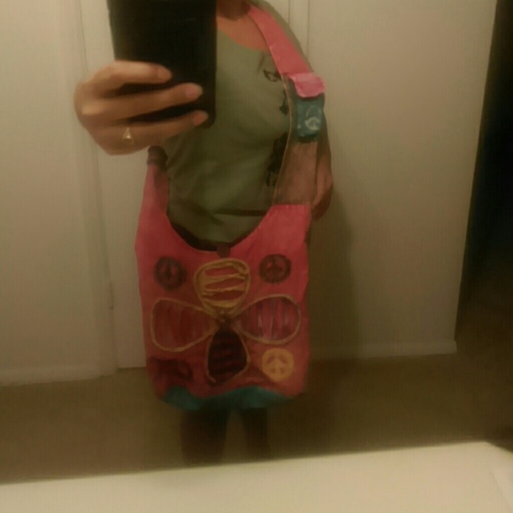 SOLD -------- Peace Hobo Bag - Picture 4 of 4