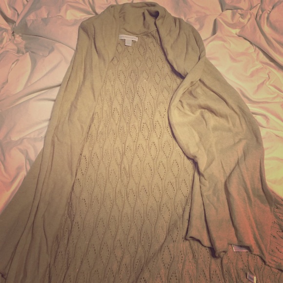 Sleeveless tan cardigan!