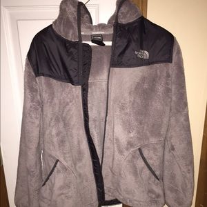 Girls size XL (18) fuzzy north face with hood