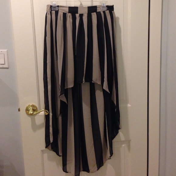 Striped high low skirt